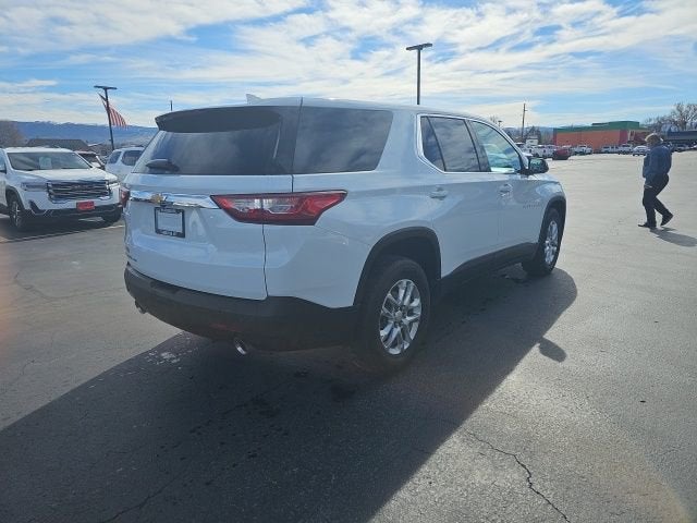 2021 Chevrolet Traverse — interior view