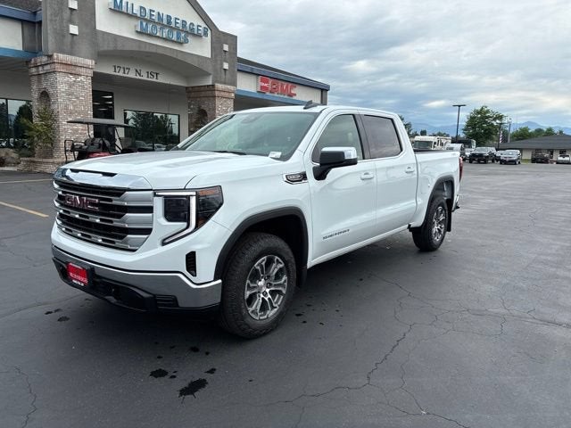 2026 GMC Sierra 1500 SLE in Summit White — front three-quarter view