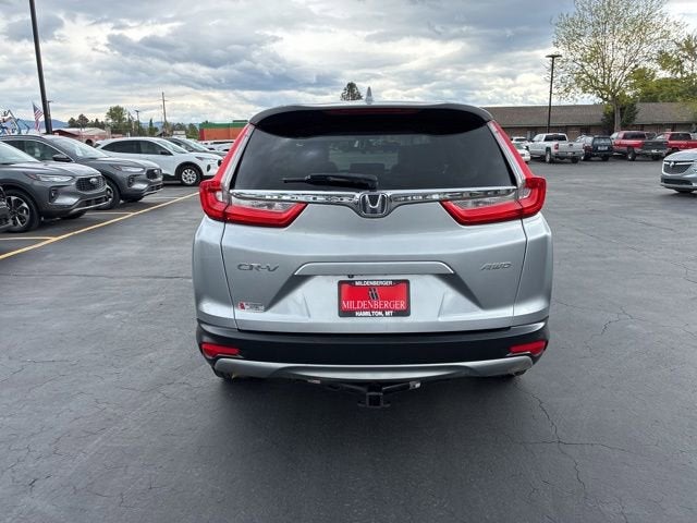 2018 Honda CR-V — interior view
